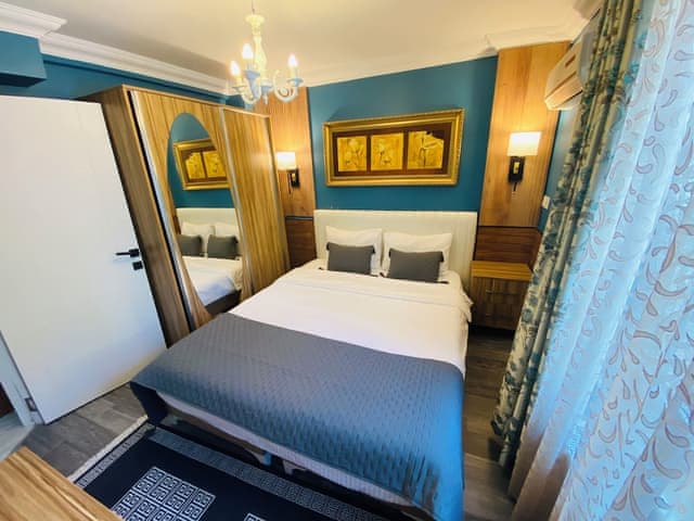 Duplex Apartment with Balcony and Pool View