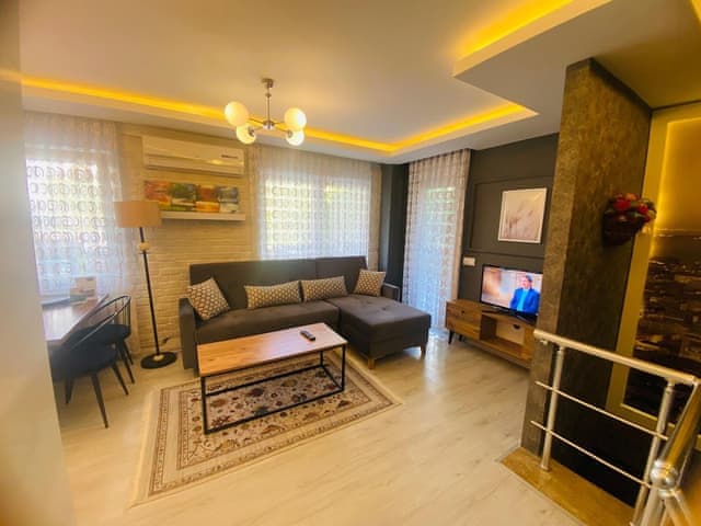 Duplex Apartment with Balcony and Pool View