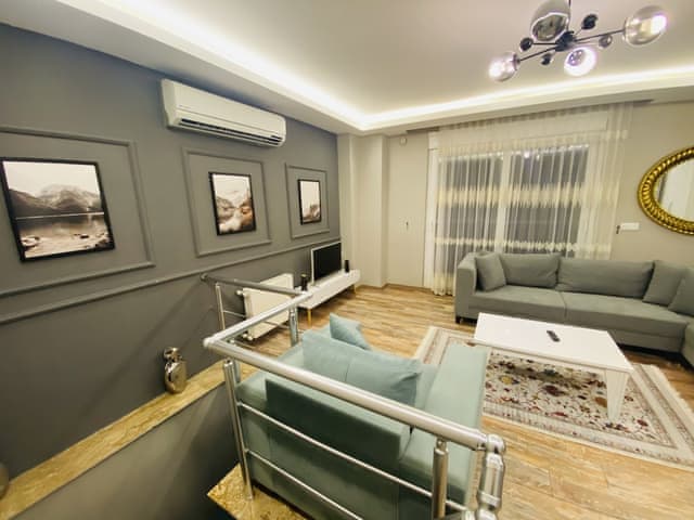 Comfort Duplex with Balcony and Pool View