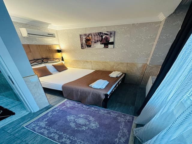 Comfort Duplex with Balcony and Pool View