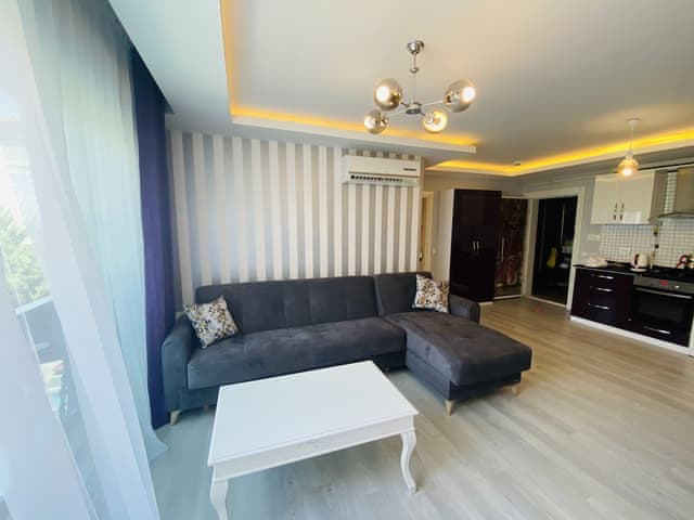 Elegance Apartment