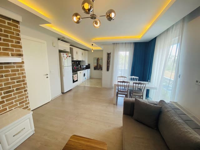 Deluxe Apartment with Balcony