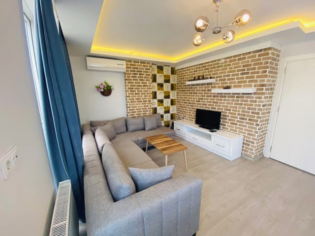 Deluxe Apartment with Balcony