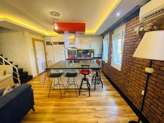 Luxury Duplex with Sea View