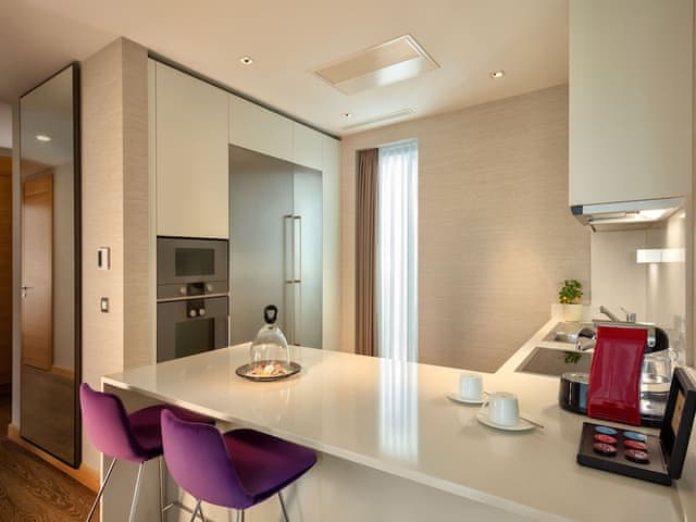 Apartment, 2 Bedrooms (Residential)