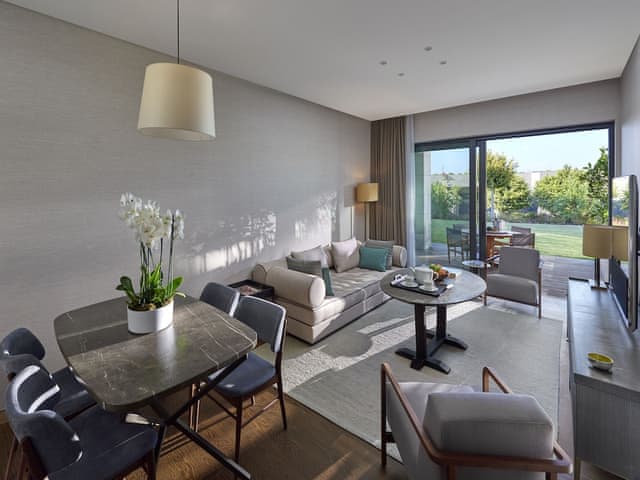 Apartment, 1 Bedroom, Garden View (King)