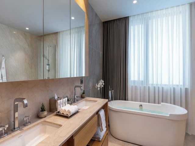 Apartment, 6 Bedrooms, Sea View (Residential)