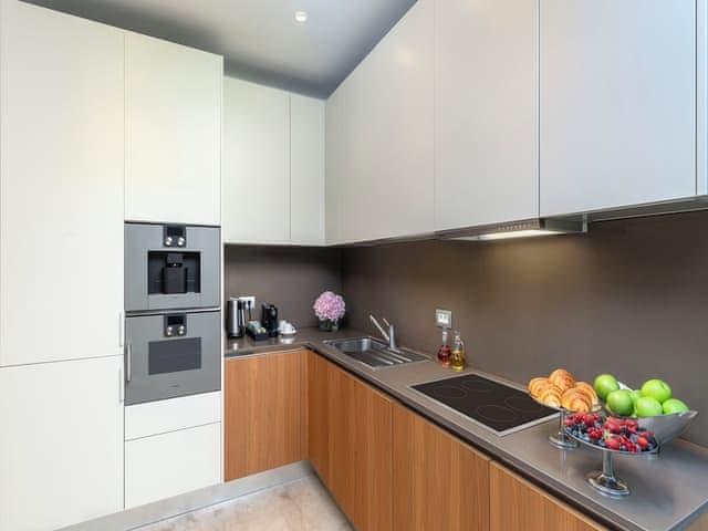 Apartment, 2 Bedrooms (with Pool)