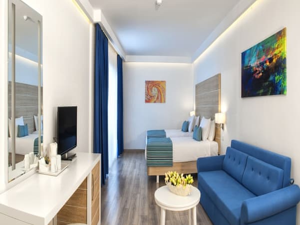 Superior Room with Jacuzzi