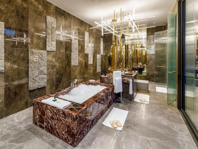 Palazzo Mansions 4 Bedrooms