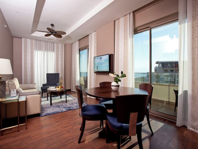 Palazzo Suite Sea View