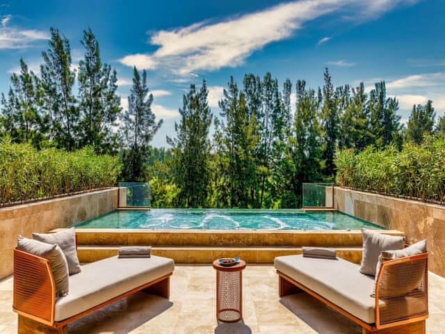 Palazzo Mansions 4 Bedrooms