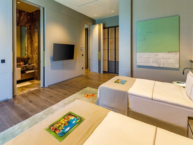 Palazzo Mansions 4 Bedrooms