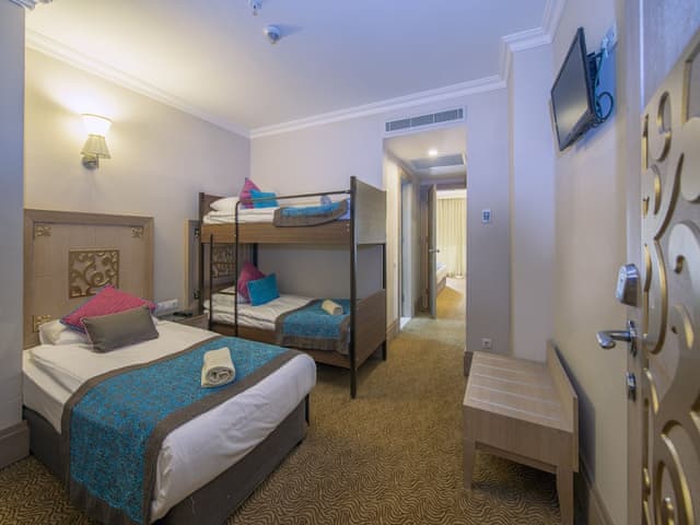 Family Room, 2 Bedrooms