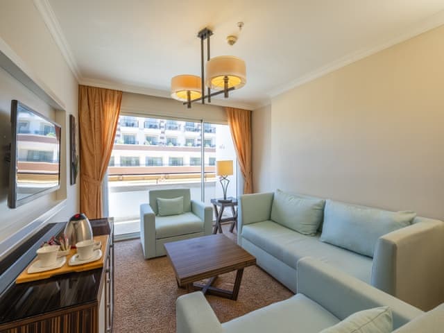 Suite, 2 Bedrooms (Queen)