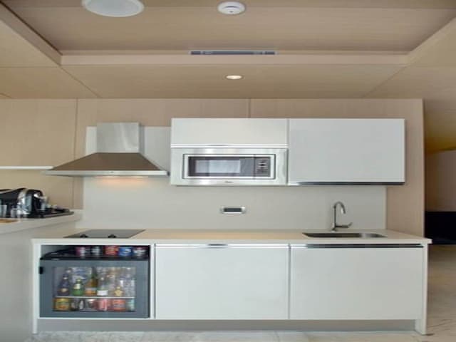 Family Suite, 2 Bedrooms, Kitchenette, Partial Sea View