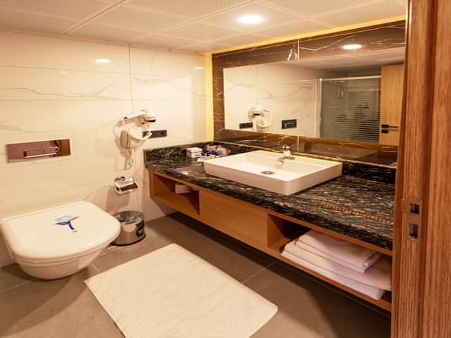 Economy Double or Twin Room