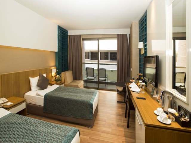 Bağlantılı Aile Odası