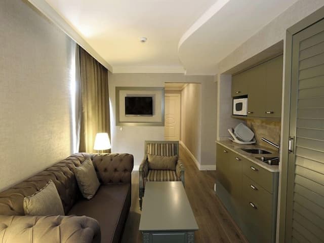 2 Bedroomed Suite Pool View