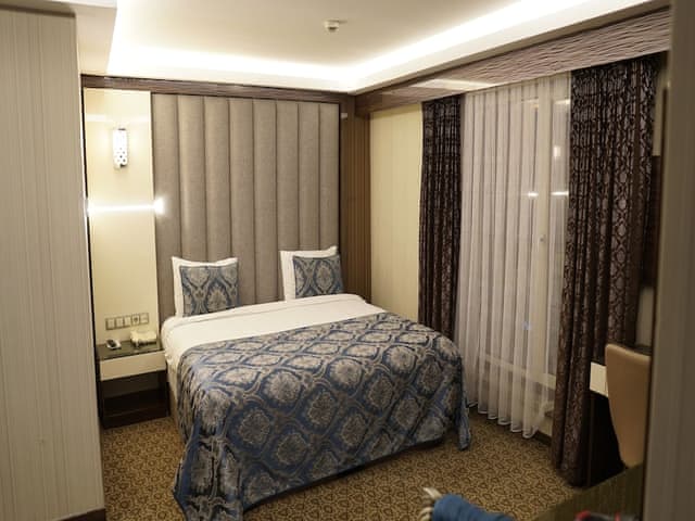 Standard Single Room, 1 King Bed, Non Smoking, City View