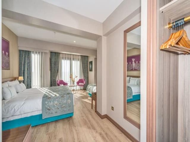 Üç Kişilik Aile Odası