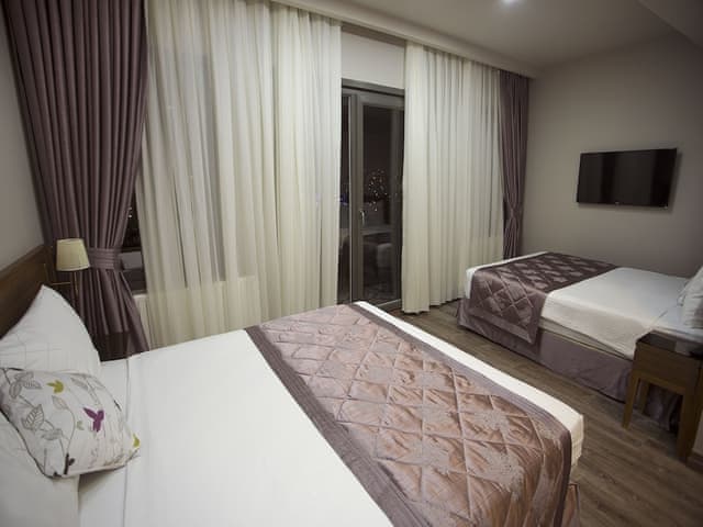 Üç Kişilik Aile Odası