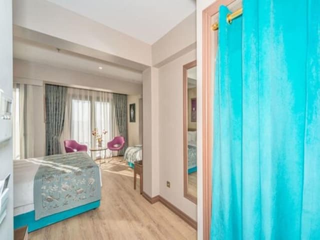 Üç Kişilik Aile Odası