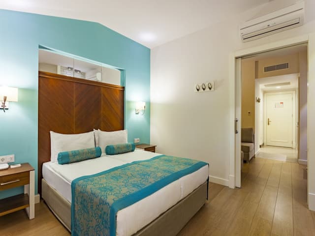 Family Room, 2 Bedrooms, Connecting Rooms