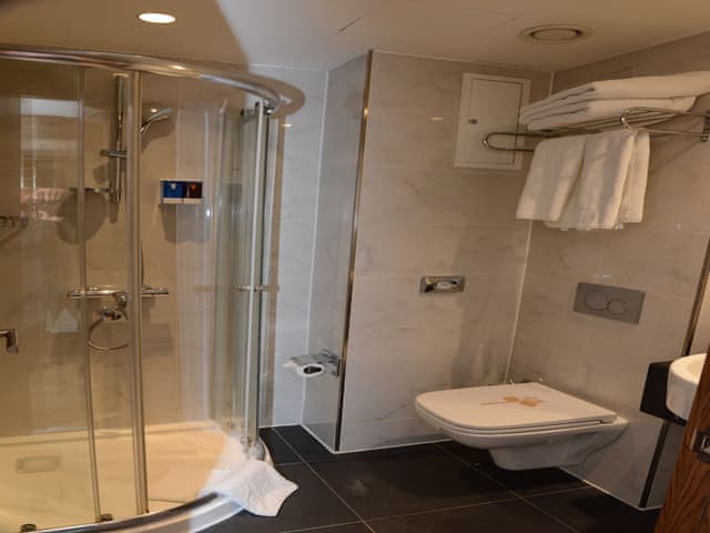 Economy Room, No Window, Basement Floor