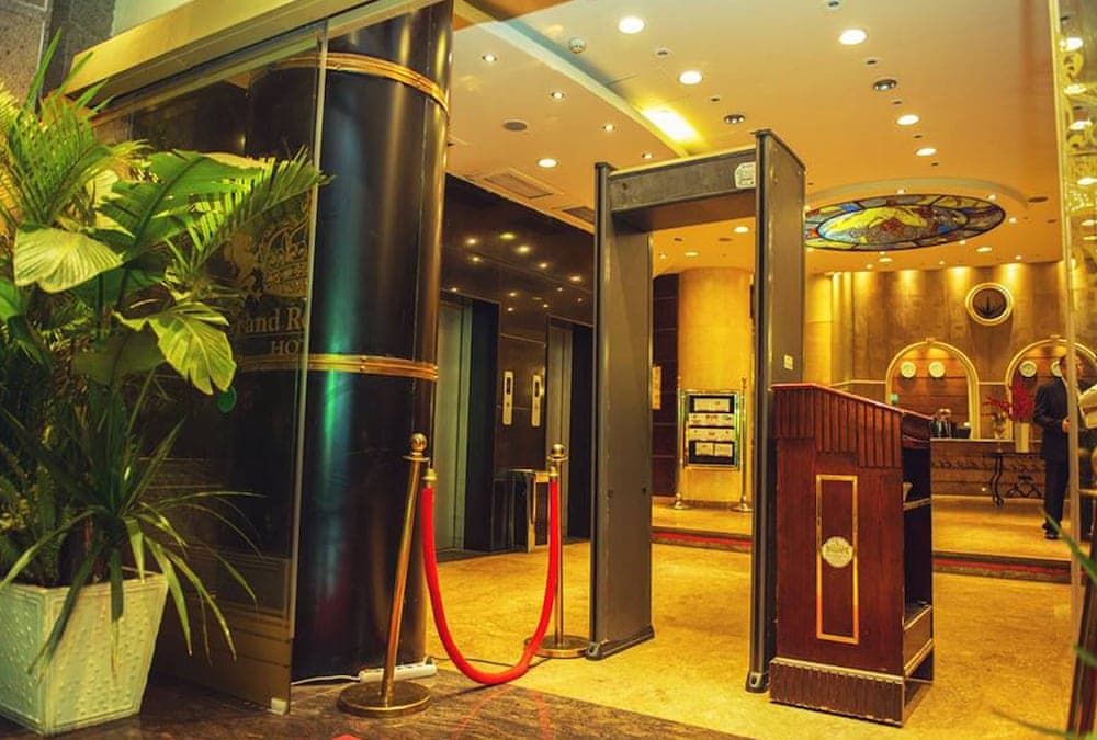 Cherry Maryski Hotel