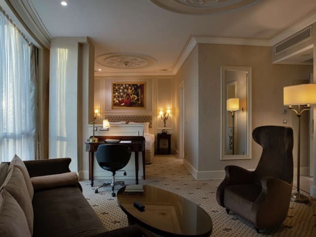 Junior Süit, 1 King Yataklı