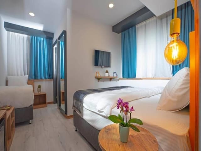 Business Triple Room, Multiple Beds, City View