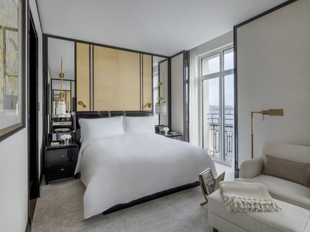 Executive Bosphorus Suite, 1 King bed