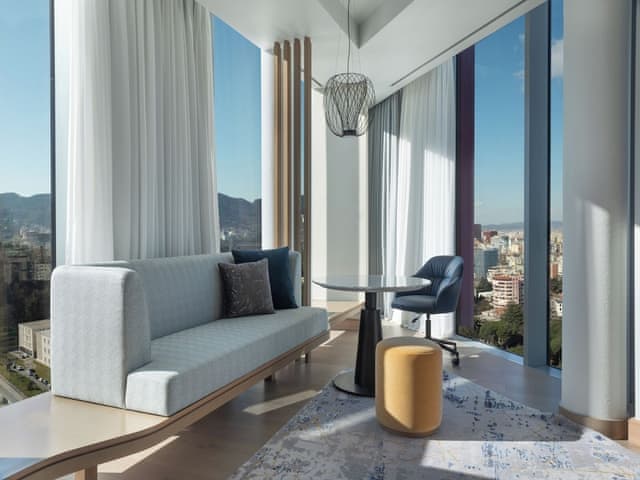 Junior Suite, 1 King Bed