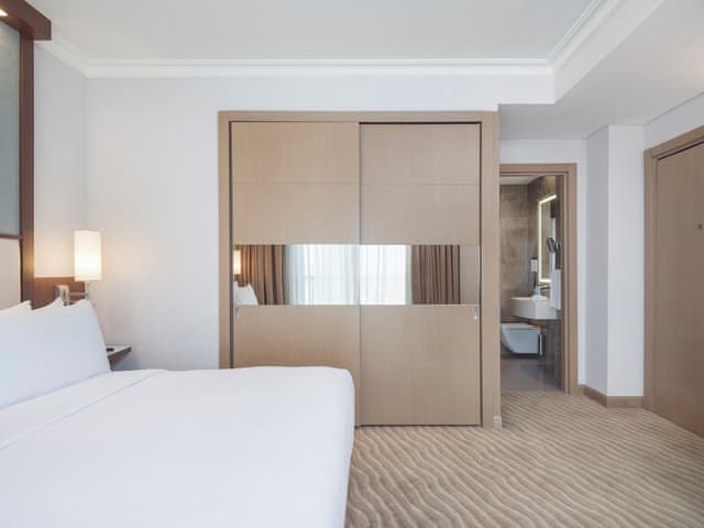 Superior Room, 1 King Bed