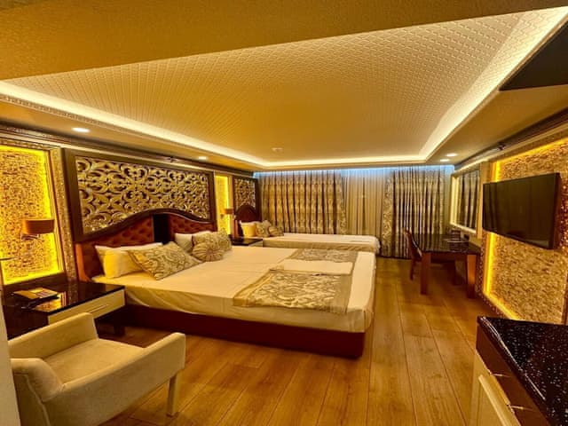 Deluxe Triple Oda Jakuzili