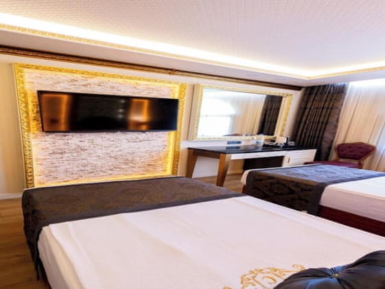 Deluxe iki Ayri Yatakli Oda