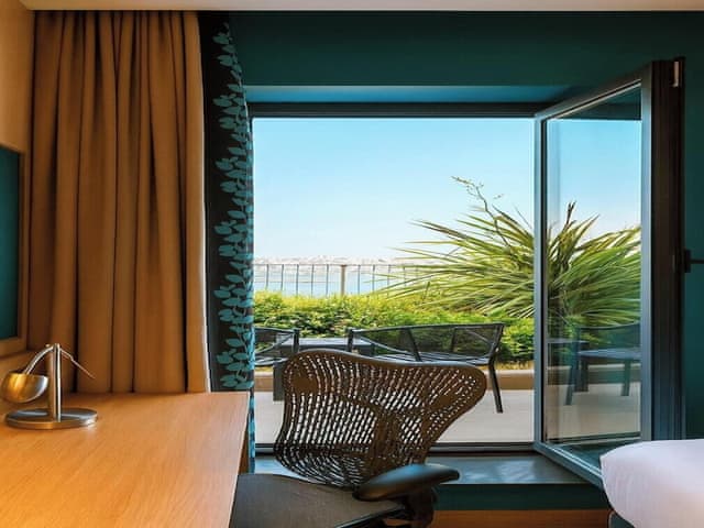 King Room with Sea View Terrace