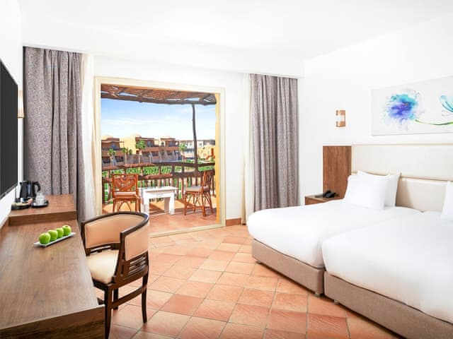 Superior Double or Twin Room, Pool View