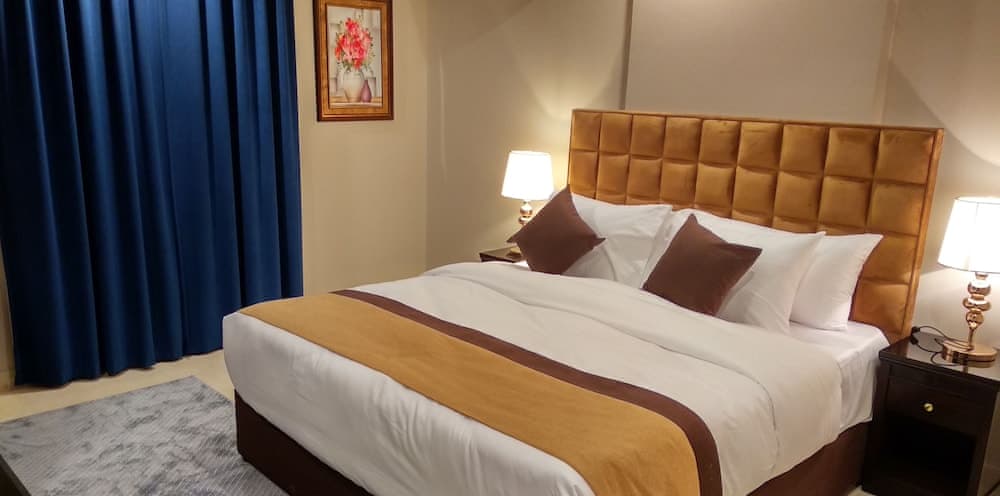 Yan Apartments Hotel