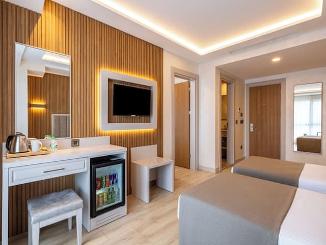 Family Room, 2 Bedrooms, Connecting Rooms (Conection Family room)