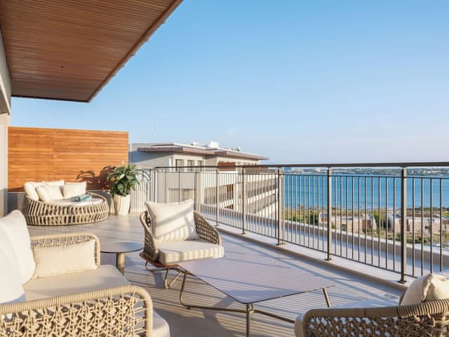 Penthouse Süit 2 Yatak Odalı Deniz Manzaralı (Topluluk Alanı)