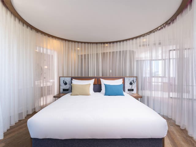 Penthouse Özel Havuz Deniz Manzaralı (Yetişkin Bölgesi)