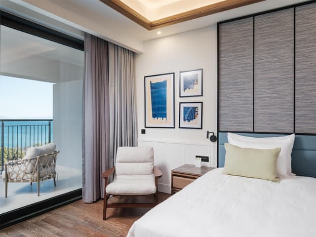 Delüks Yetişkin Oda Deniz Manzaralı (Yetişkin Bölgesi)