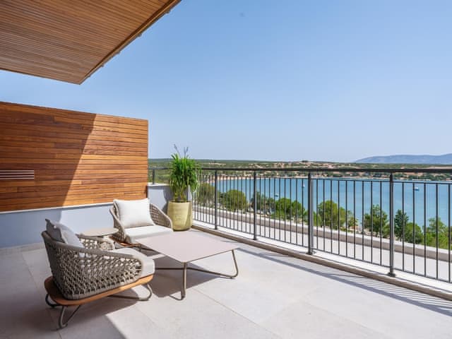 Penthouse Deniz Manzaralı (Yetişkin Bölgesi)