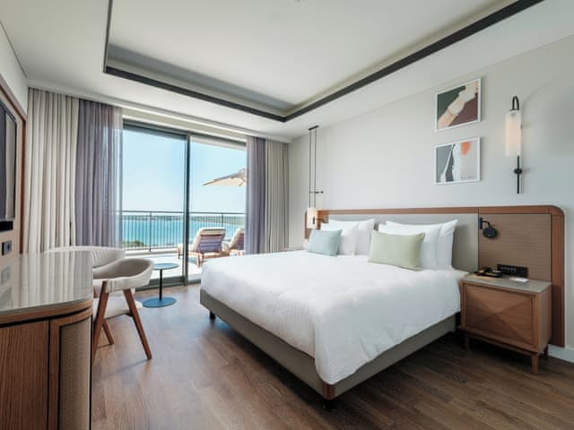 Penthouse Süit 2 Yatak Odalı & Özel Havuz Deniz Manzaralı (Topluluk Alanı)