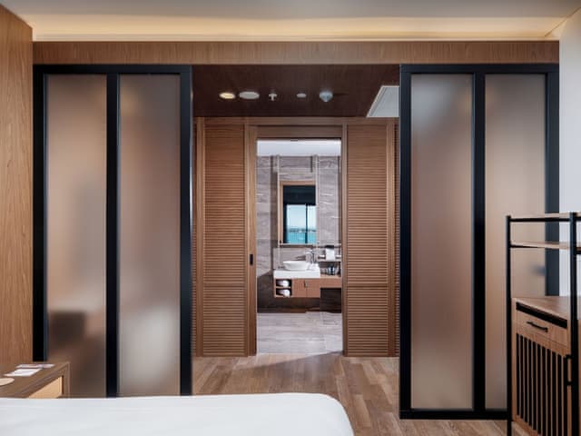 Presidential Süit 3 Yatak Odalı & Özel Havuz Deniz Manzaralı (Topluluk Alanı)