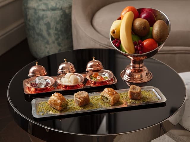 Deluxe Room, 1 Queen Bed