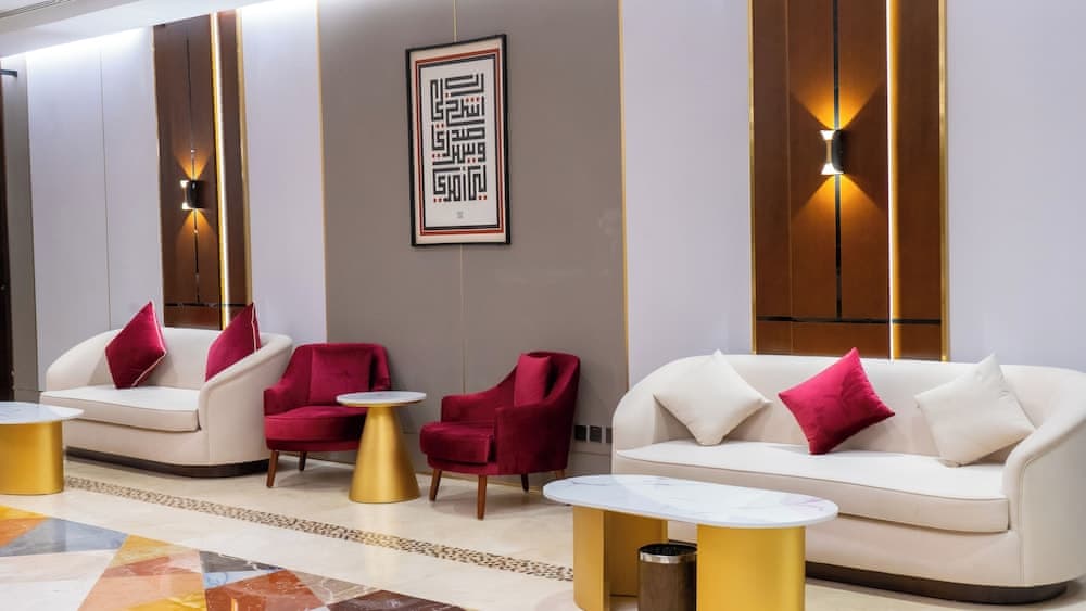 Al Safwah Hotel Tower 1