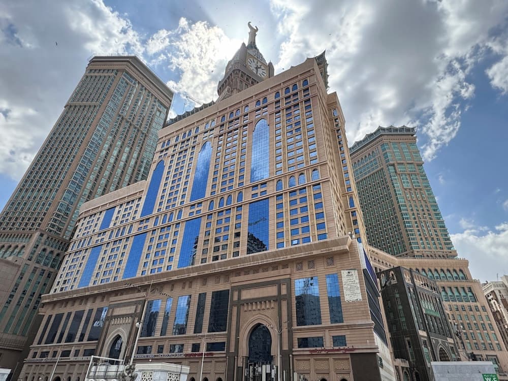 Al Safwah Hotel Tower 1